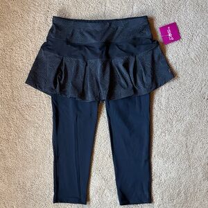 Skirt Sports Lioness Capri Skirt - black reflective - Medium NWT